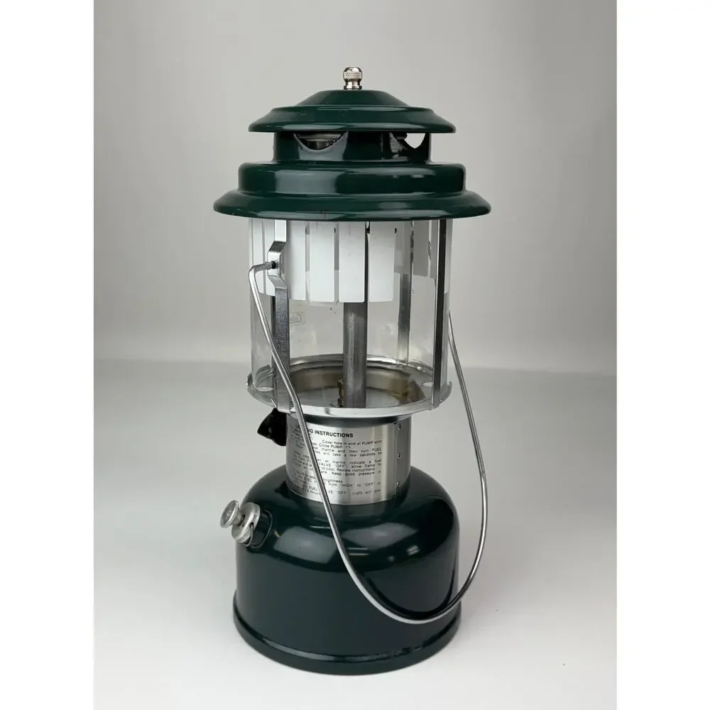 Vintage 1986 Coleman The Powerhouse Lantern Model 290-700 w/ Mantles & Box